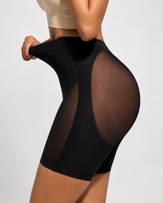 E.Pantalones cortos moldeadores BBL de cintura media con compresión firme y cómoda. Moldean abdomen, cintura y piernas mientras realzan los glúteos gracias a su corte en V en la parte trasera para un efecto más definido y natural.